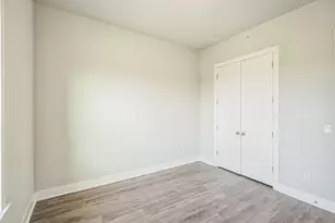 4507 E Martin Luther King Jr Blvd, Austin, TX 78722 - Photo 10