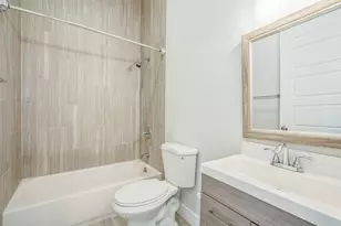 4507 E Martin Luther King Jr Blvd, Austin, TX 78722 - Photo 4