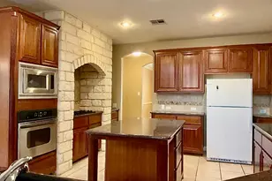 7015 Tanaqua Ln, Austin, TX 78739 - Photo 10