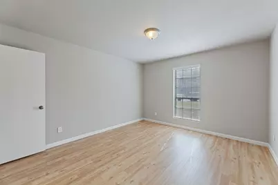 2106 Ponciana Loop, Austin, TX 78744 - Photo 18