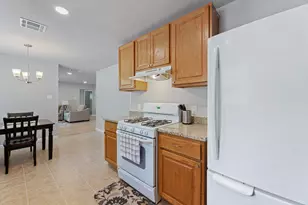 2106 Ponciana Loop, Austin, TX 78744 - Photo 12
