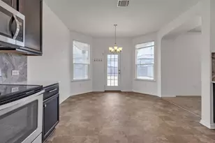 6729 Horseshoe Pond Dr, Del Valle, TX 78617 - Photo 2