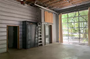 640 Tillery St, Austin, TX 78702 - Photo 18