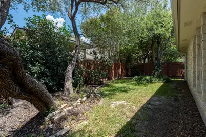 6304 Salcon Cliff Drive, Austin, TX 78749 - Photo 38