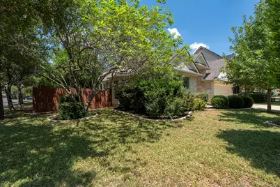 6304 Salcon Cliff Drive, Austin, TX 78749 - Photo 20