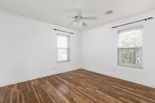 2710 Thrushwood Dr, Austin, TX 78757 - Photo 26