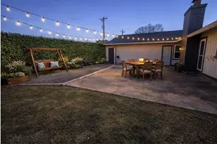 2710 Thrushwood Dr, Austin, TX 78757 - Photo 32