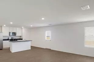 282 Bull Lake Cir, Buda, TX 78610 - Photo 2