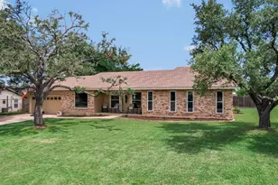 1433 Windcrest Dr, Round Rock, TX 78664 - Photo 1