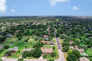 1433 Windcrest Dr, Round Rock, TX 78664 - Photo 18