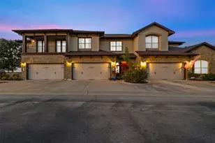 335 Lombardia Dr, Austin, TX 78734 - Photo 4