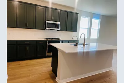 153 Jans Way, Hutto, TX 78626 - Photo 10