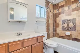 1600 Pine Knoll Dr, Austin, TX 78758 - Photo 16