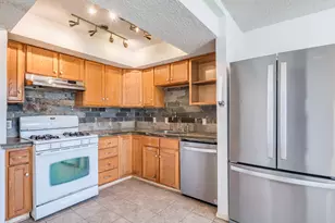 1600 Pine Knoll Dr, Austin, TX 78758 - Photo 14