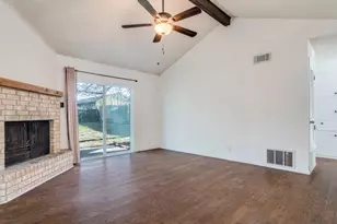 1600 Pine Knoll Dr, Austin, TX 78758 - Photo 10