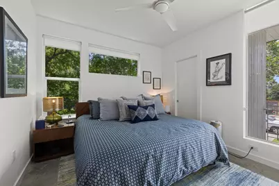 2016 Jesse E Segovia Street #B, Austin, TX 78702 - Photo 32