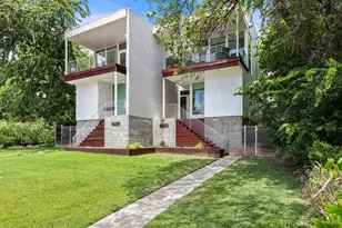 2016 Jesse E. Segovia St, Austin, TX 78702 - Photo 1
