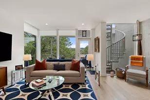 2016 Jesse E. Segovia St, Austin, TX 78702 - Photo 42