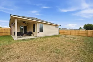 1600 Wedgewood Trl, Lockhart, TX 78644 - Photo 22