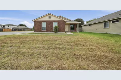 1600 Wedgewood Trail, Lockhart, TX 78644 - Photo 2