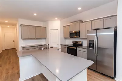 116 The Ugly Way, Jarrell, TX 76537 - Photo 8