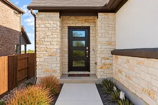 862 Pepperbark Loop, Buda, TX 78610 - Photo 2