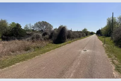 100 Paia Lane, Bastrop, TX 78602 - Photo 16