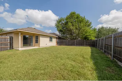 306 Quail Hollow Drive, Hutto, TX 78634 - Photo 16