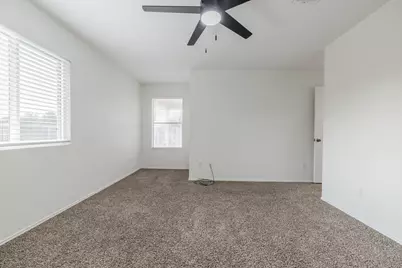 306 Quail Hollow Drive, Hutto, TX 78634 - Photo 14