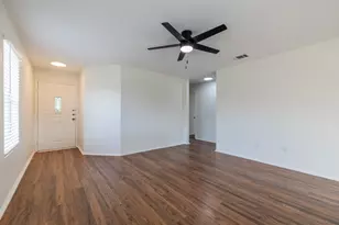 306 Quail Hollow Dr, Hutto, TX 78634 - Photo 6