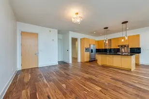 555 E 5th St, Austin, TX 78701 - Photo 4