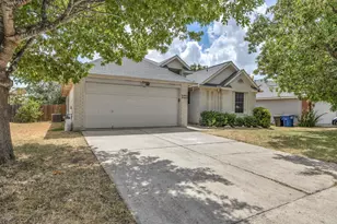 216 Meadowside Dr, Hutto, TX 78634 - Photo 1