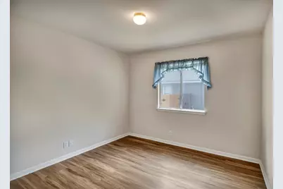 216 Meadowside Drive, Hutto, TX 78634 - Photo 12
