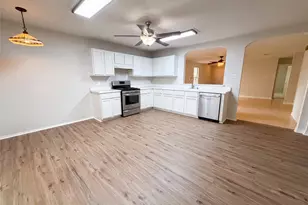 616 Barbara Way, Bastrop, TX 78602 - Photo 2