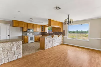 9765 State Park Road, Lockhart, TX 78644 - Photo 4