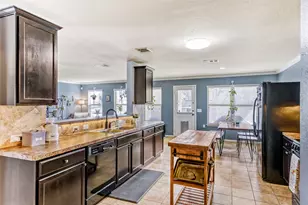 7233 Crestone Rd, Austin, TX 78744 - Photo 6