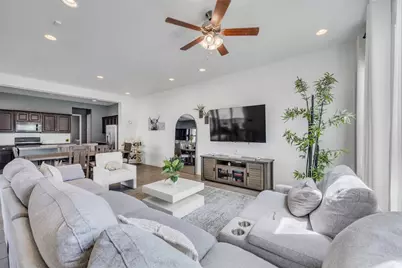 1612 Arcilla Street, Austin, TX 78741 - Photo 2