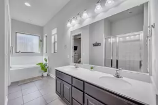 1612 Arcilla St, Austin, TX 78741 - Photo 10