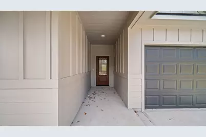 429 S Williamson Street, Giddings, TX 78942 - Photo 4