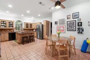 400 Hackberry St, Lockhart, TX 78644 - Photo 14
