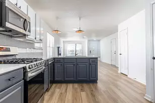 2012 Balsam Way, Round Rock, TX 78665 - Photo 10