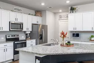 201 Bunting Ln, Bertram, TX 78605 - Photo 6