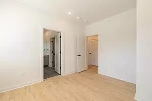 100 W Mockingbird Ln, Austin, TX 78745 - Photo 10