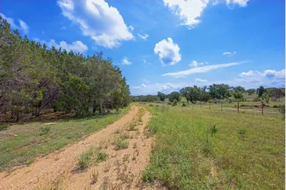 19131 Wolfridge 273 Ranch Road, Killeen, TX 76549 - Photo 2