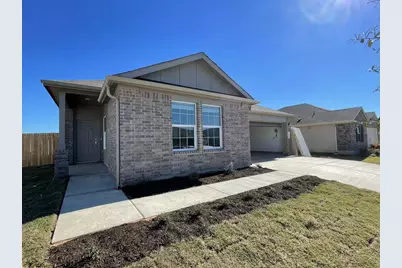104 Ulmus Street, Hutto, TX 78634 - Photo 2