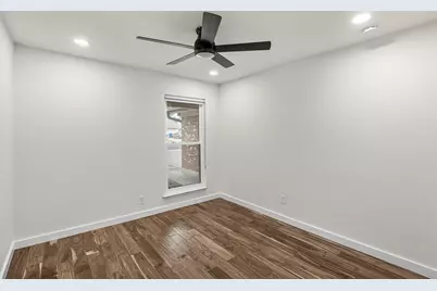 10603 Parkfield Drive, Austin, TX 78758 - Photo 10