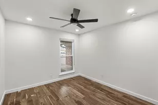 10603 Parkfield Dr, Austin, TX 78758 - Photo 10
