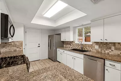 10603 Parkfield Drive, Austin, TX 78758 - Photo 8