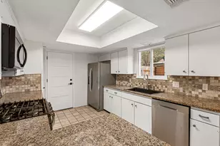 10603 Parkfield Dr, Austin, TX 78758 - Photo 8