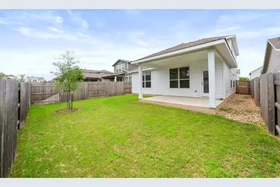 8602 McKamy Drive, Austin, TX 78744 - Photo 12